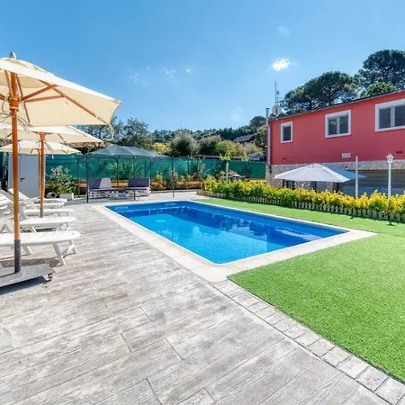 Caules Sleeps 7 Pool Wifi Lloret de Mar