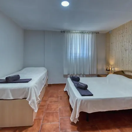 Caules Sleeps 7 Pool Wifi Lloret de Mar